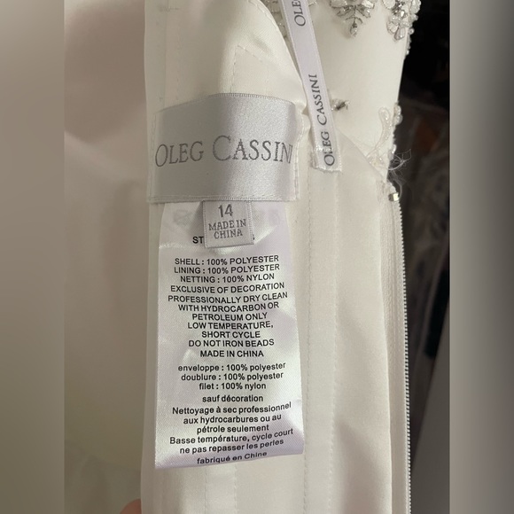 NWT Oleg Cassini Wedding Dress - Picture 9 of 12